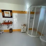 וילה Varlo